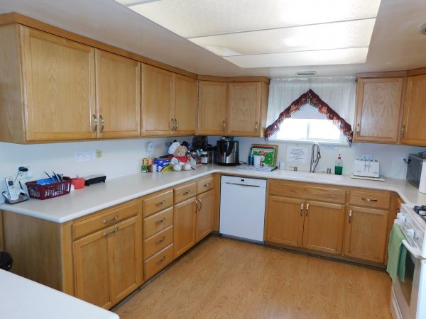 serene-greenfield-manor-4-kitchen.jpg