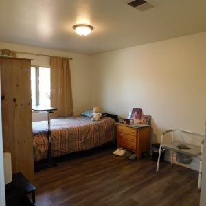 del-cerro-elder-care-4-private-room.jpg