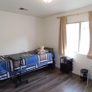 del-cerro-elder-care-private-room-2.jpg