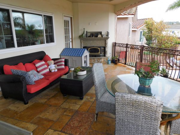 kellys-vista-villa-10-back-patio.jpg