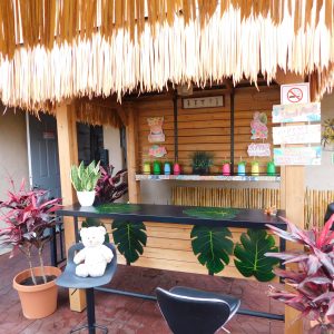 p-p-homes-inc-5-tiki-bar.jpg