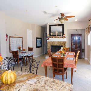 silver-oak-country-estates-iii-dining-room-2.jpg