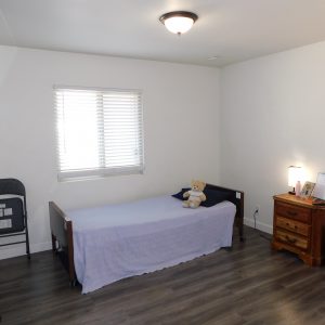 del-cerro-elder-care-private-room-4.jpg