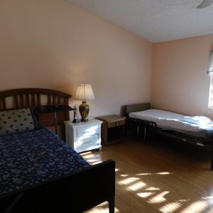 emerald-care-manor-4-shared-room.jpg