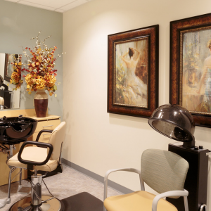 newport-beach-memory-care-salon.png