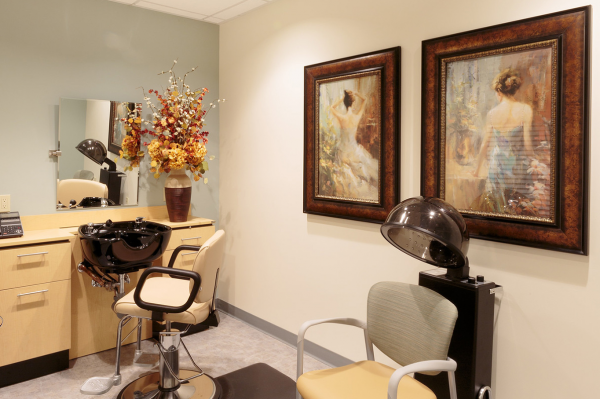 newport-beach-memory-care-salon.png