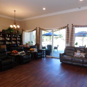 silver-oak-country-estates-i-3-living-room.jpg