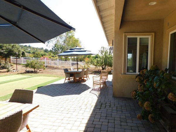 silver-oak-country-estates-ii-back-patio.jpg