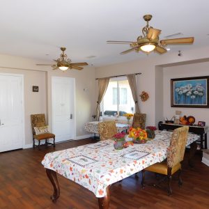 silver-oak-country-estates-ii-dining-room.jpg