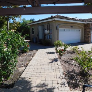 silver-oak-country-estates-ii-front-walkway.jpg